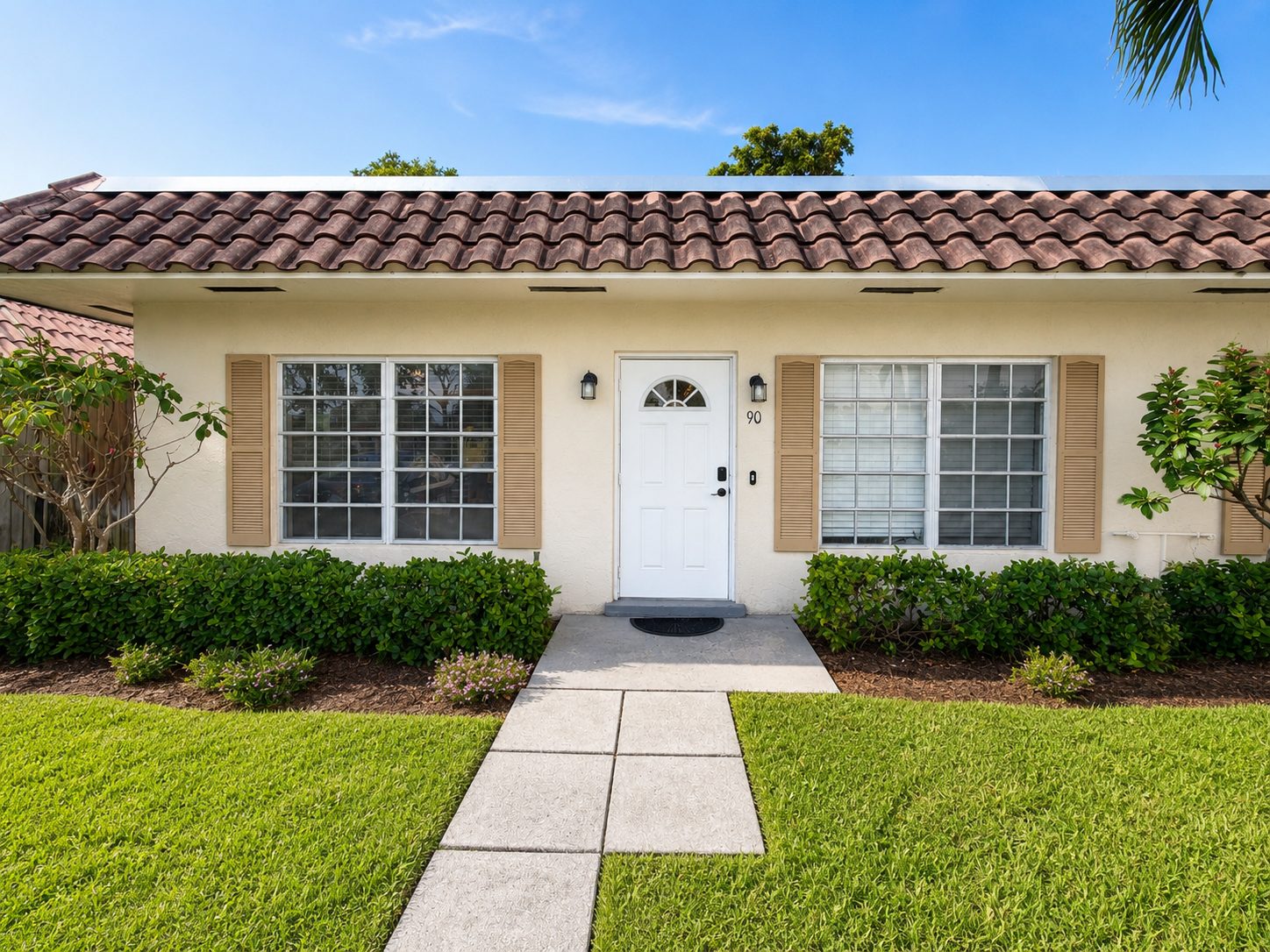 Exterior of the Anchor & Ascent recovery home in Boca Raton, Florida
